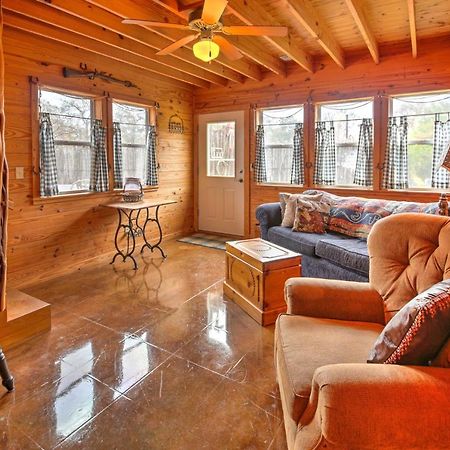 Ark Bunkhouse Fredericksburg Hideaway With Hot Tub Vila Exterior foto