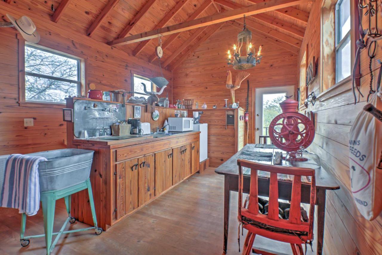 Ark Bunkhouse Fredericksburg Hideaway With Hot Tub Vila Exterior foto