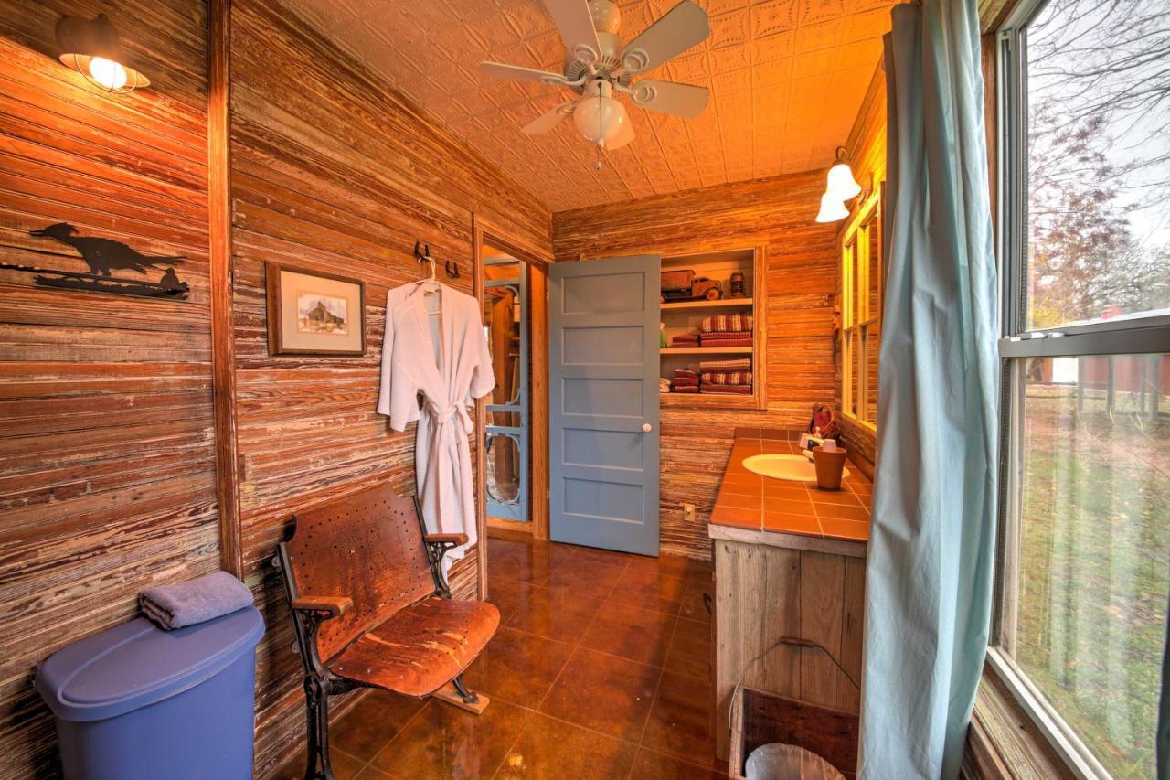 Ark Bunkhouse Fredericksburg Hideaway With Hot Tub Vila Exterior foto